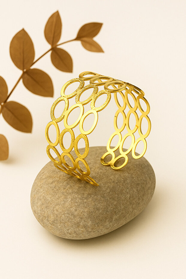 Auralia loop cuff