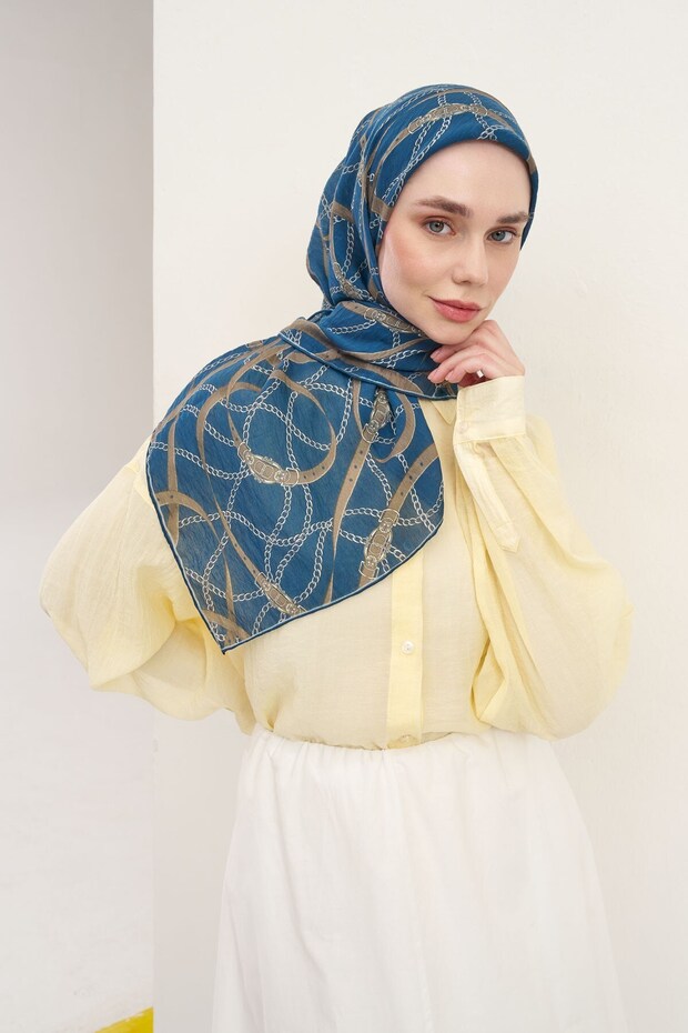 حزام وشاح مونار باللون الأزرق 90x90