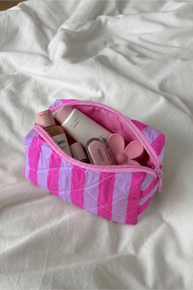 Pink Quilted Makeup Bag Travel Organizer Zippered Cosmetic Bag