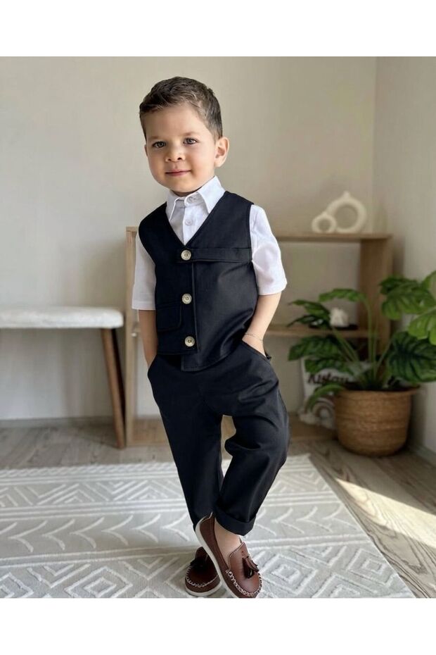 New Black 3-Piece Baby Kids Set 1-6 Years (Short-Sleeved Shirt)