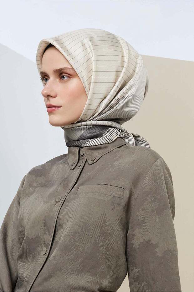 وشاح حريري 2026 ربيع-صيف - 9526D-06 - سورا