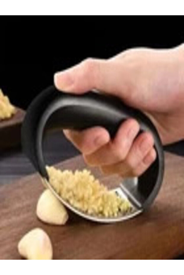 Steel Multifunction Kitchen Garlic Press Crusher Squeezer