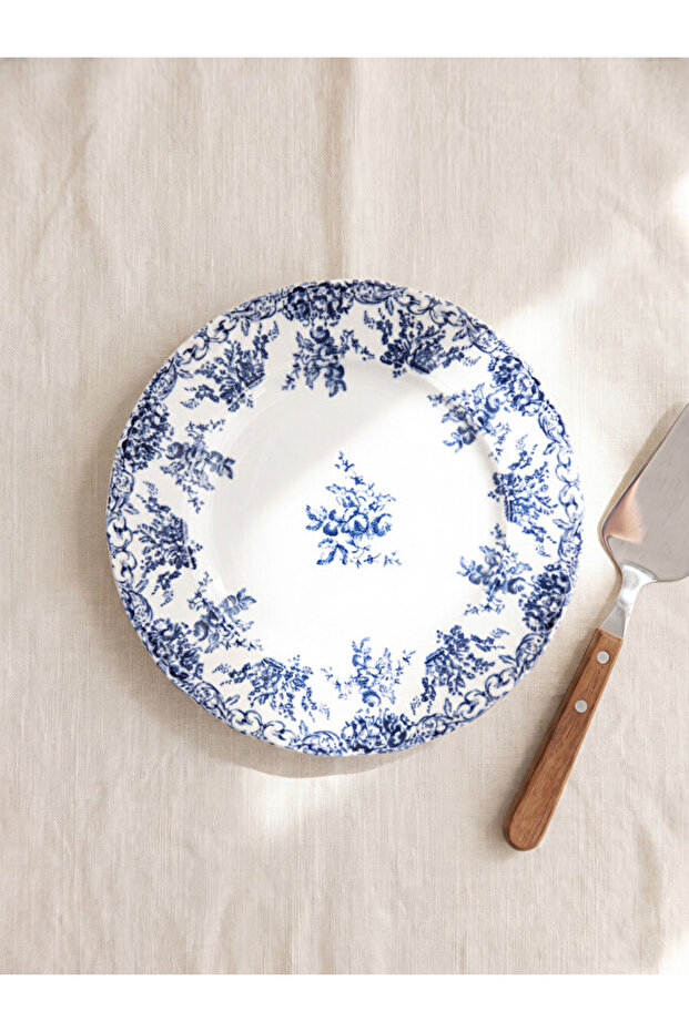 Esvab • Modern & Distinctive Flower Embroidered Porcelain Serving Plate