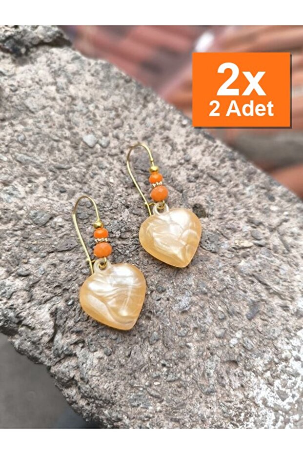 أقراط مصنوعة يدويًا بتصميم خاص كهدية
