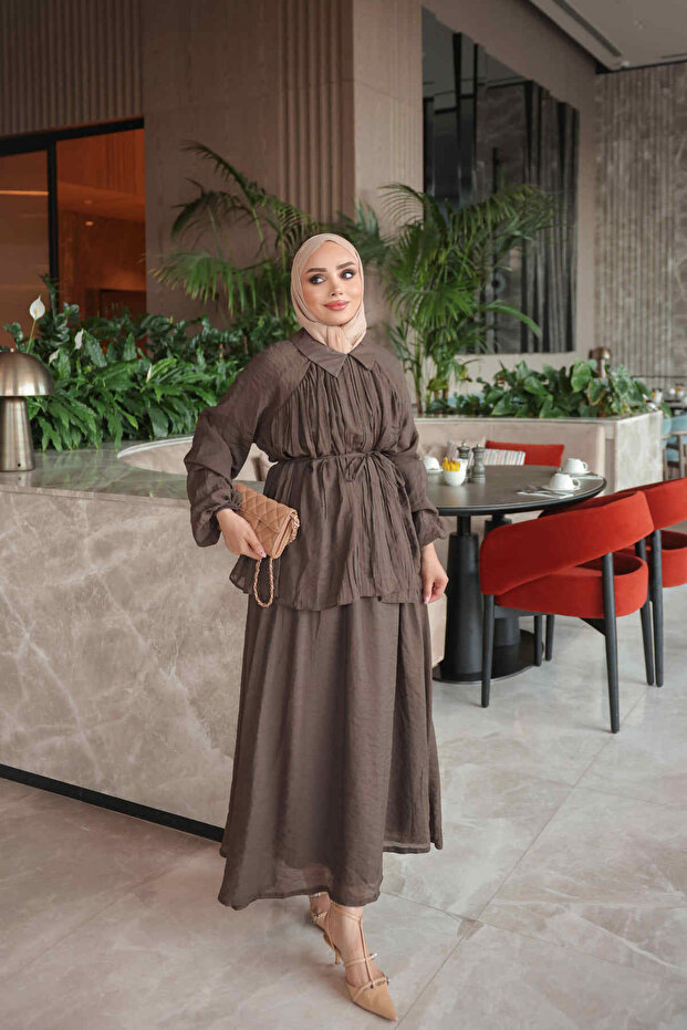 Brown Waist Tie Shirt and Skirt Set