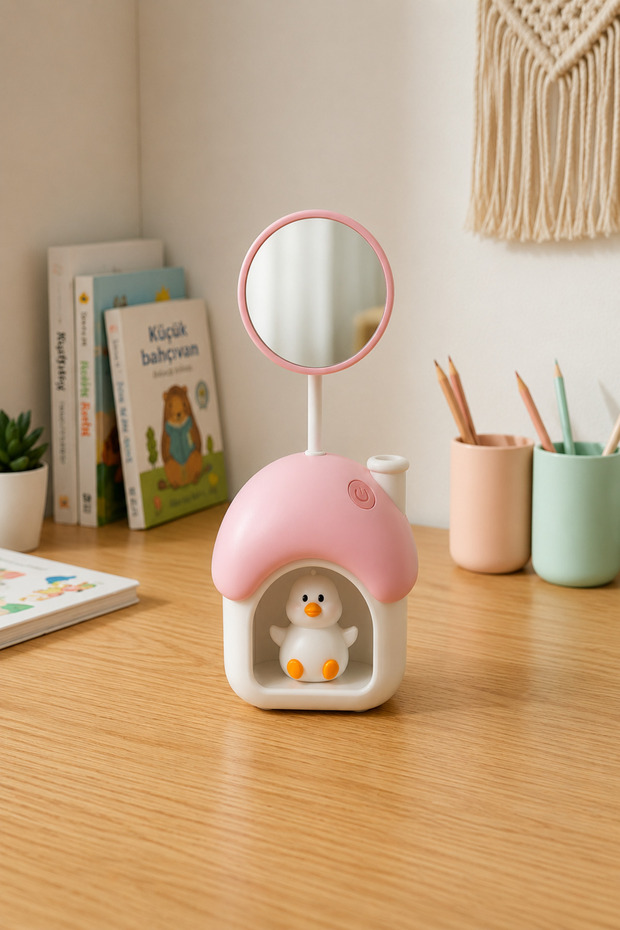 Led Table Lamp with Cute Penguin Figure Children's Room Night Light