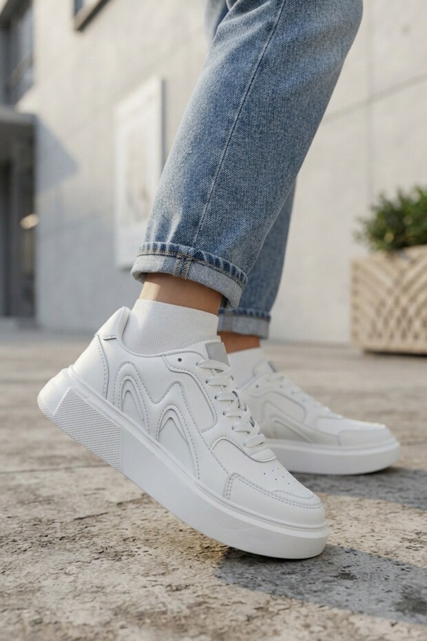White Casual Sneaker Women's Sports Shoes