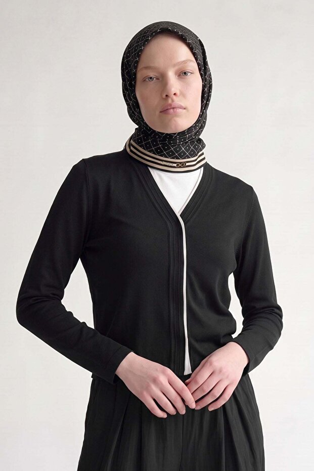 Black Belt Detailed Twill Silk Scarf