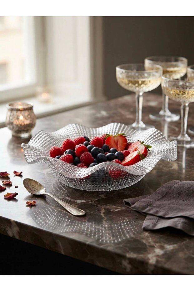 Glass Fruit Bowl with Stylish Design