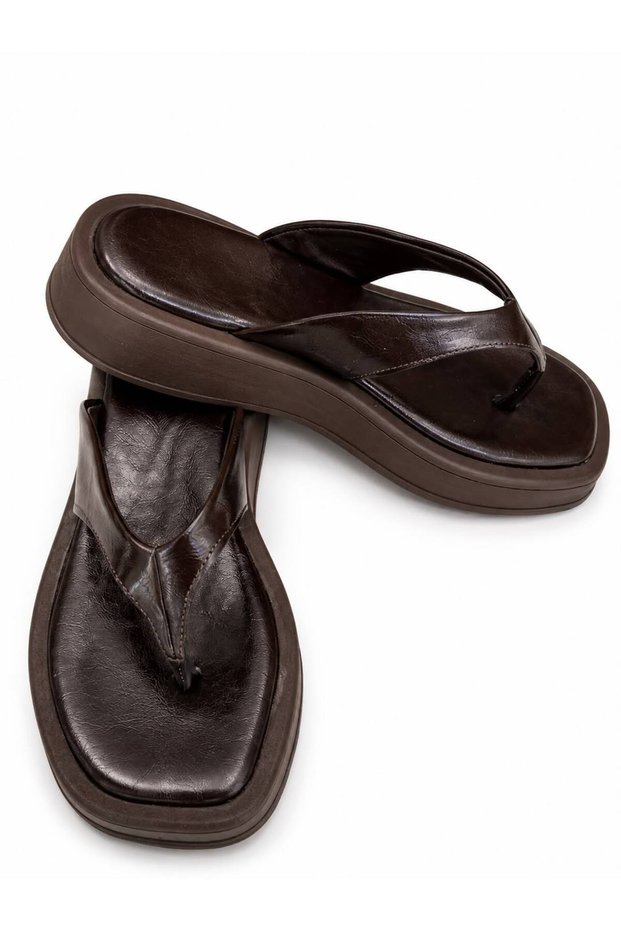 Gny Women's Brown Flip-Flops with Padded Sole Casual Slippers Comfortable Summer Slippers