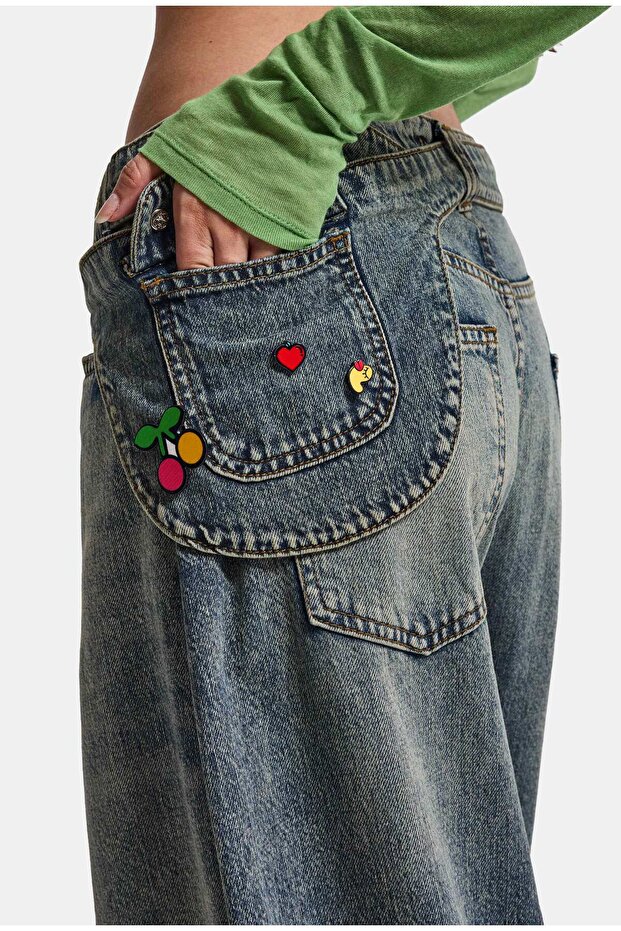 Women's Denim Color 4W6-31 Barrel Fit Loose Cut Icon Detailed Special Design Denim Jean