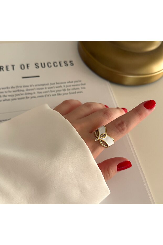 White Enamel Design Ring