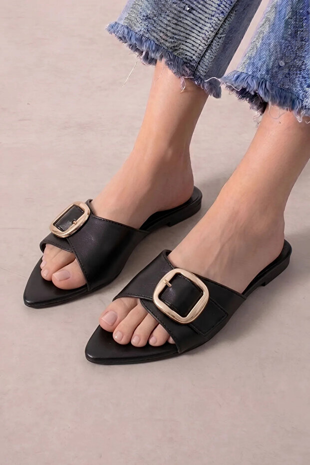 Rosso Black Wrinkled Patent Leather Gold Buckle Pointed Shape Women's Slippers