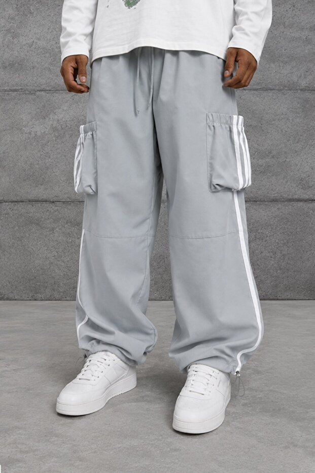 Gray Pocket Detailed Sweatpants