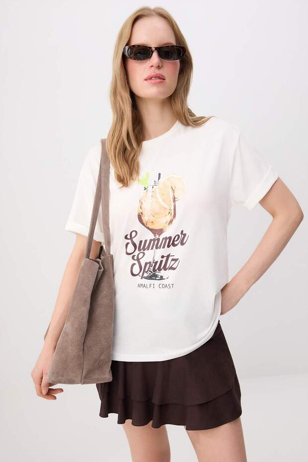 Ekru Baskılı Oversize/Geniş Kalıp Kısa Kol Örme T-Shirt TWOSS26TS00335 - 4