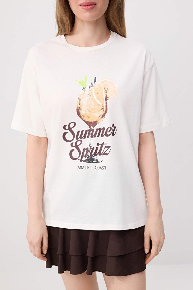 Ekru Baskılı Oversize/Geniş Kalıp Kısa Kol Örme T-Shirt TWOSS26TS00335 - 6