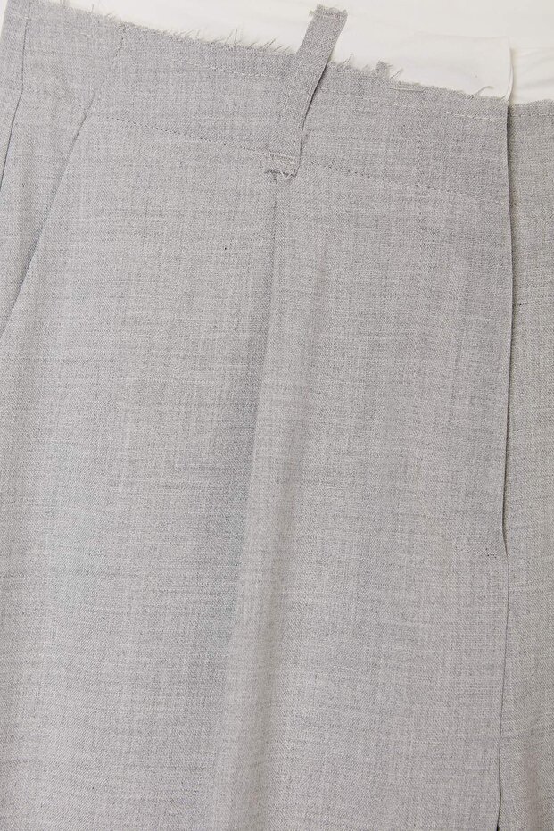 Gri Bel Detaylı Wideleg Pantolon TWOSS26PL00227 - 5