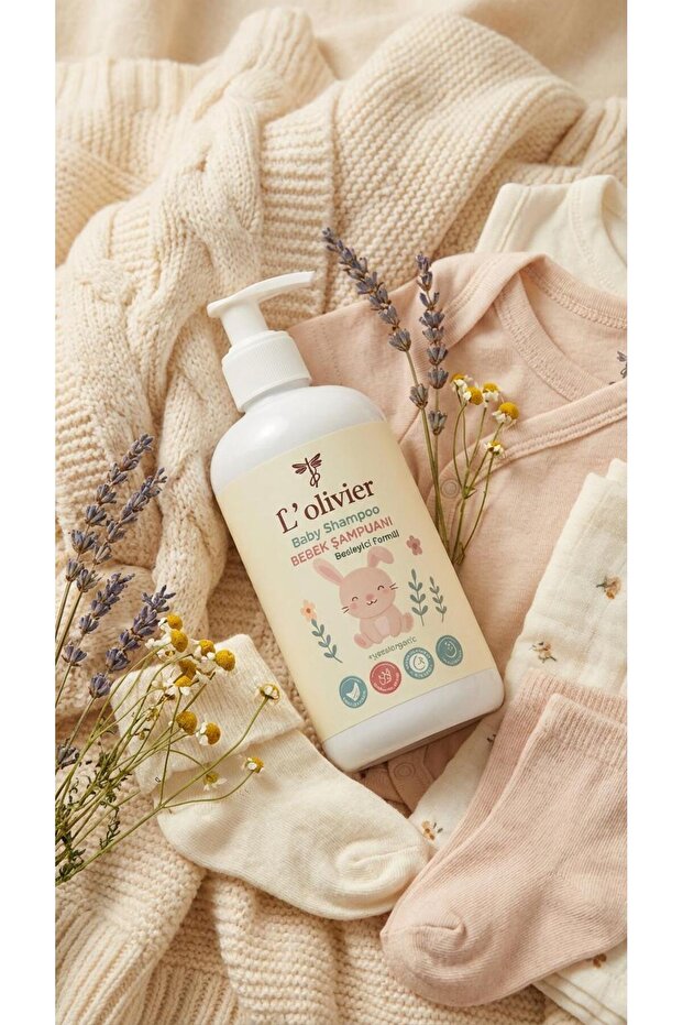 Baby Shampoo with Natural Ingredients - Hypoallergenic & Vegan & Suitable for Sensitive Skin