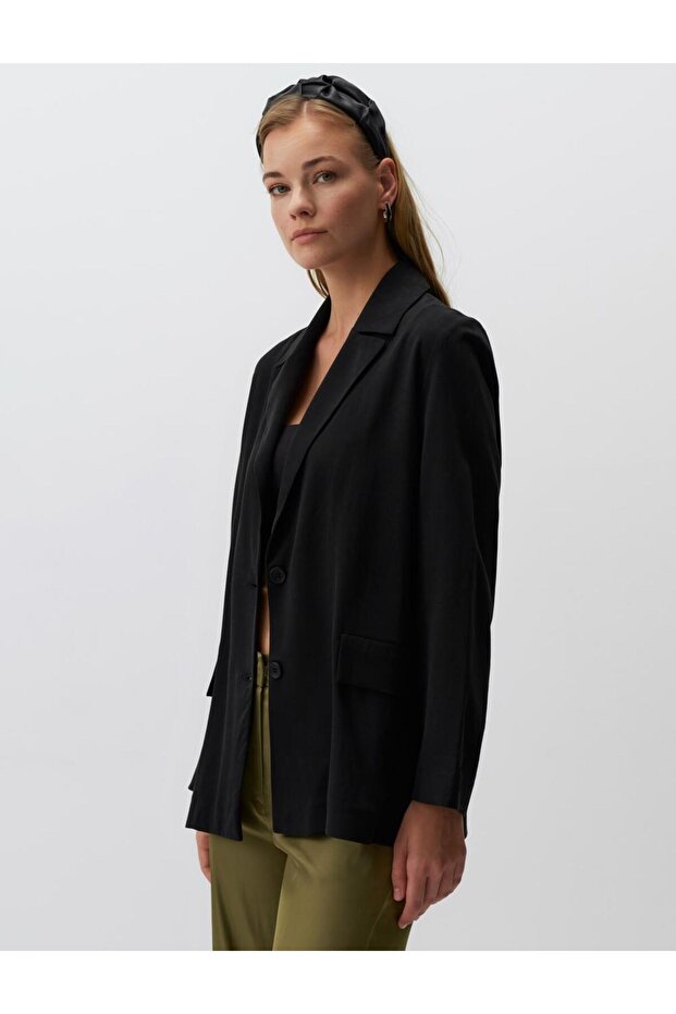 Open Collar Black Long Sleeve Jacket