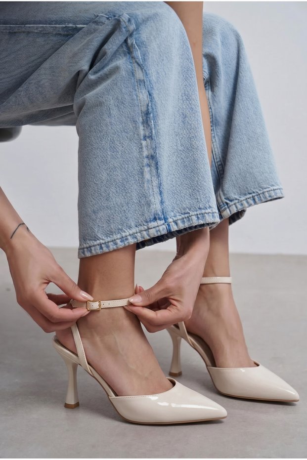 Women's Beige Patent Leather Strappy Ankle Strap Pointed Toe 7 cm Thin Heel Stiletto Evening Dress Heeled Shoes Wedding Engagement Shoes 2025
