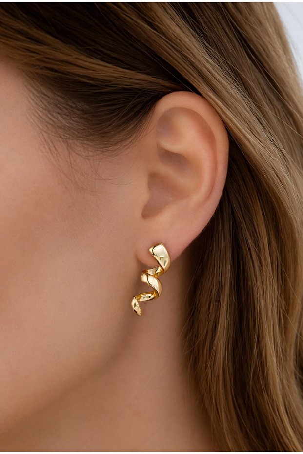 Twist Design Wavy Earrings