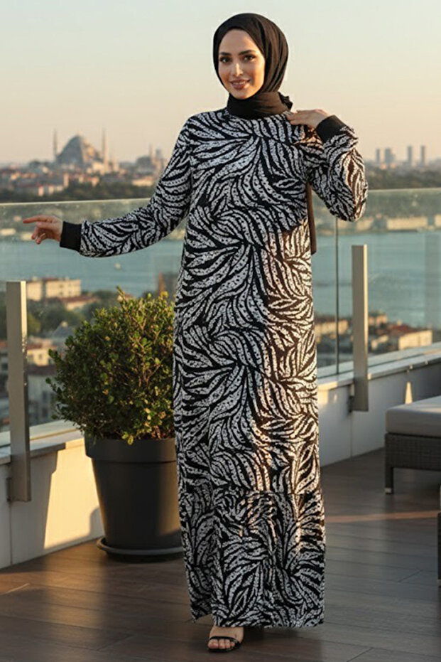 Leaf Patterned Ecru Hijab Dress 22970E