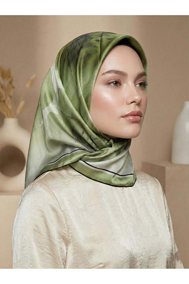 وشاح حريري - 9100D-05 - تيفيل