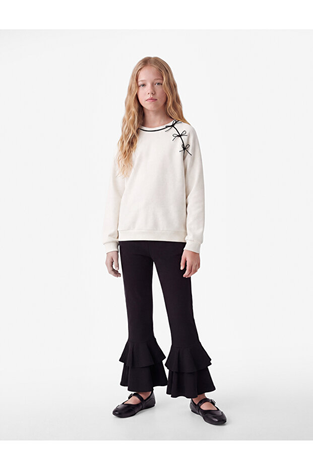 Bow Detailed Long Sleeve Crew Neck Ribbed Sweatshirt