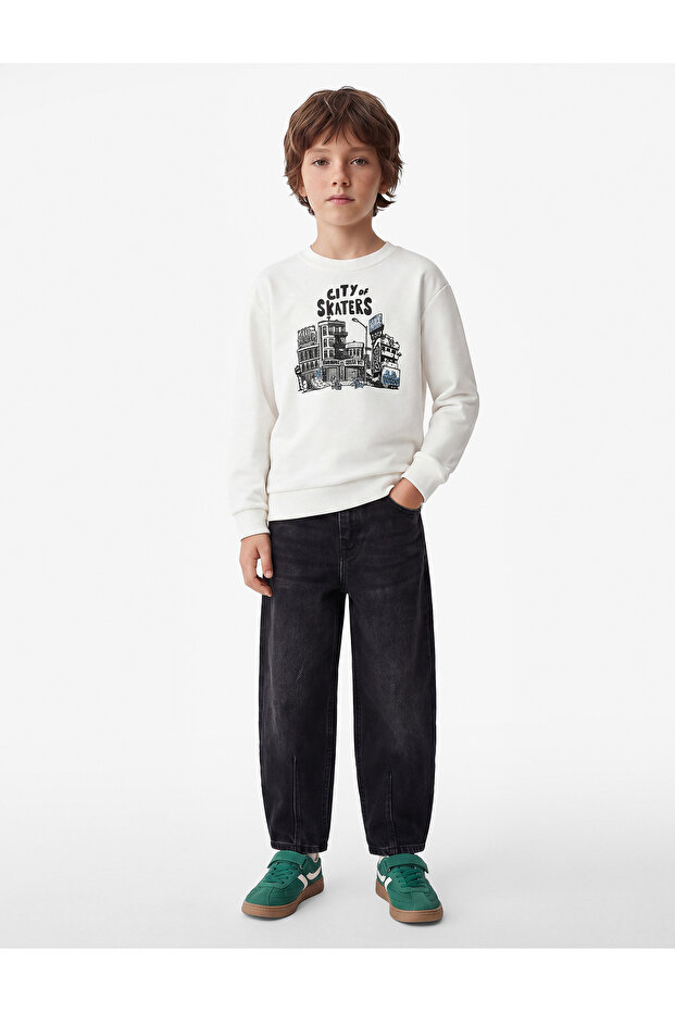 Long Sleeve Crew Neck Printed Sweatshirt