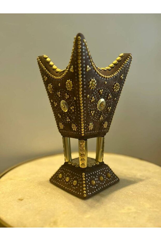 مبخرة ملكية حائلية رشم نحاس