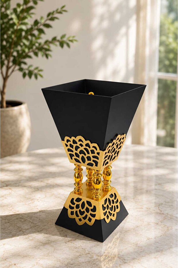 Premium Metal Incense Bakhoor Burner Elegant Arabic Oud Burner For Home Office Spa And Gift Use