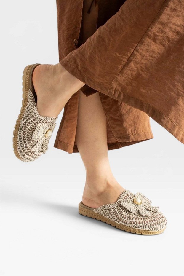 Bow Tie Detail Straw Weave Women's Slippers Beige