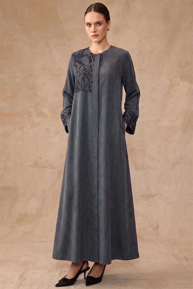 Pattern and Stone Detailed Cupra Silk Robe Black 6855