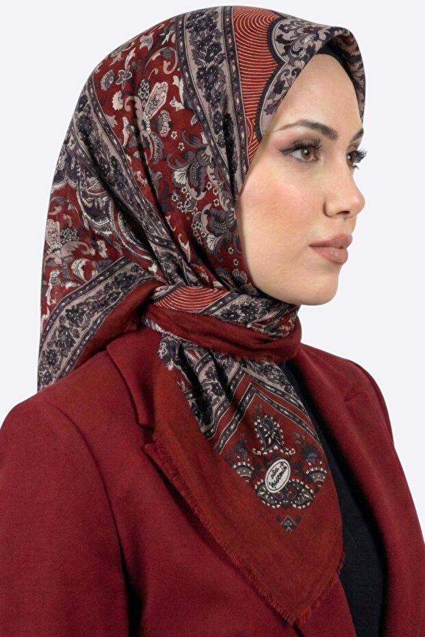 Women's Red Shawl Patterned Flared Scarf
