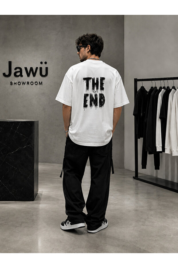 تي شيرت مطبوع من الخلف من THE END مقاس كبير