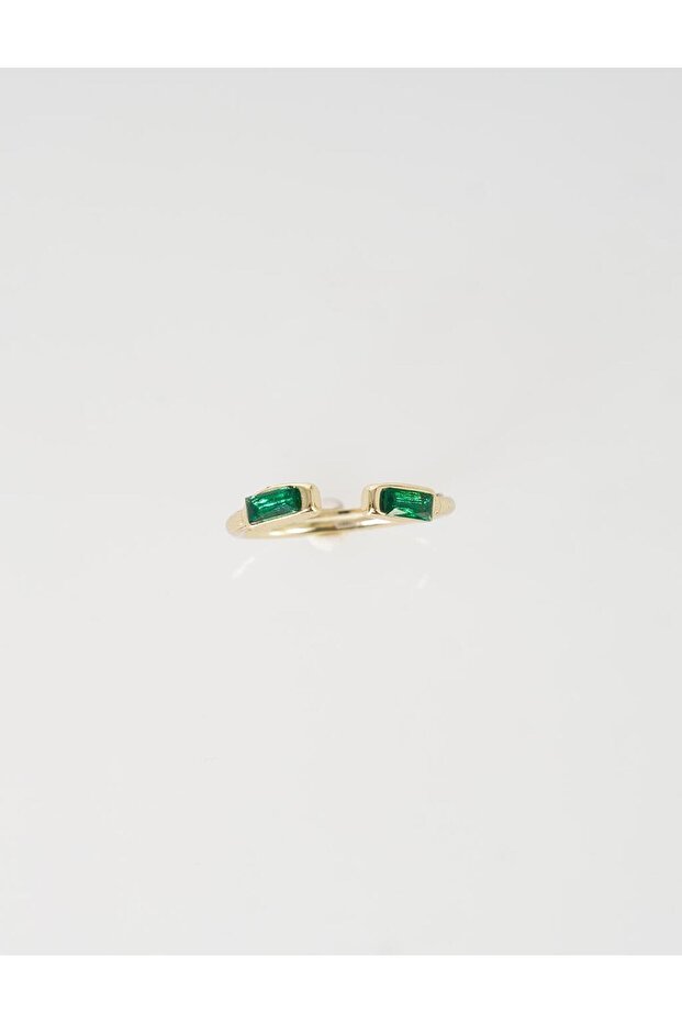 Brilliant Gemstone Ring Emerald - 1