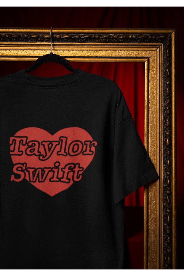 Taylor Printed Circular Neck Cotton Oversize Fit Unisex Short Sleeve Tshirt