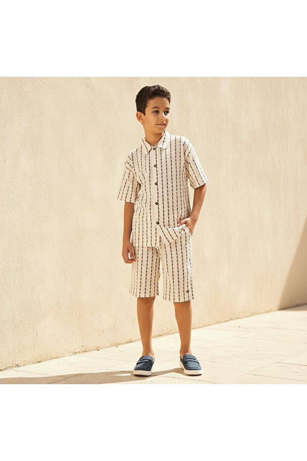 Collared Short Sleeves Shirt and Shorts Set with Stripes