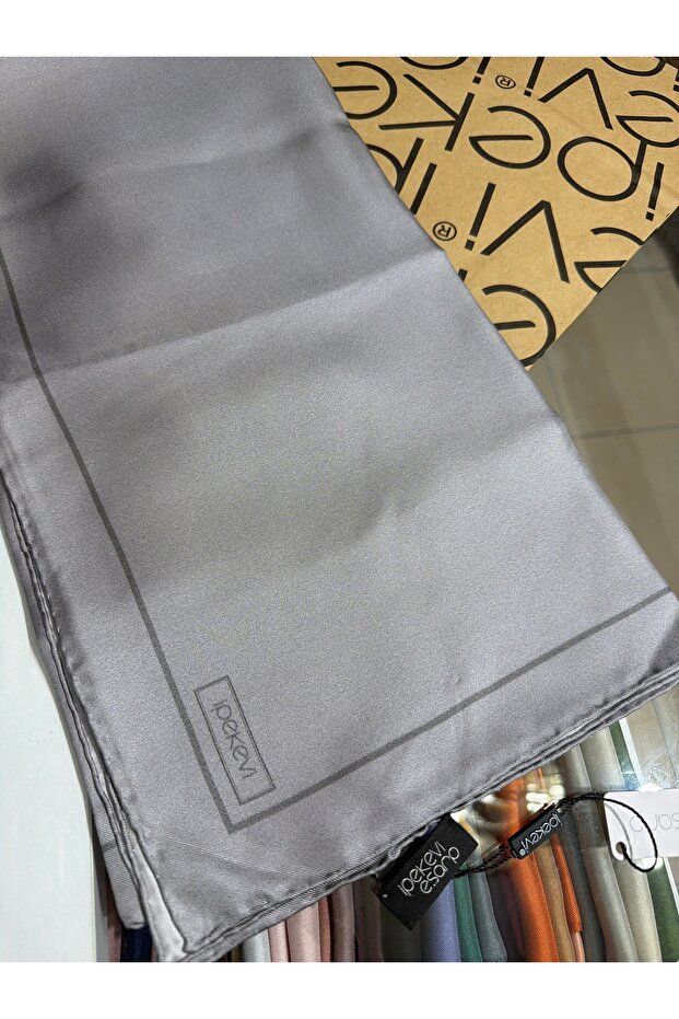 Plain Twill Silk Scarf Frame Gray 01115