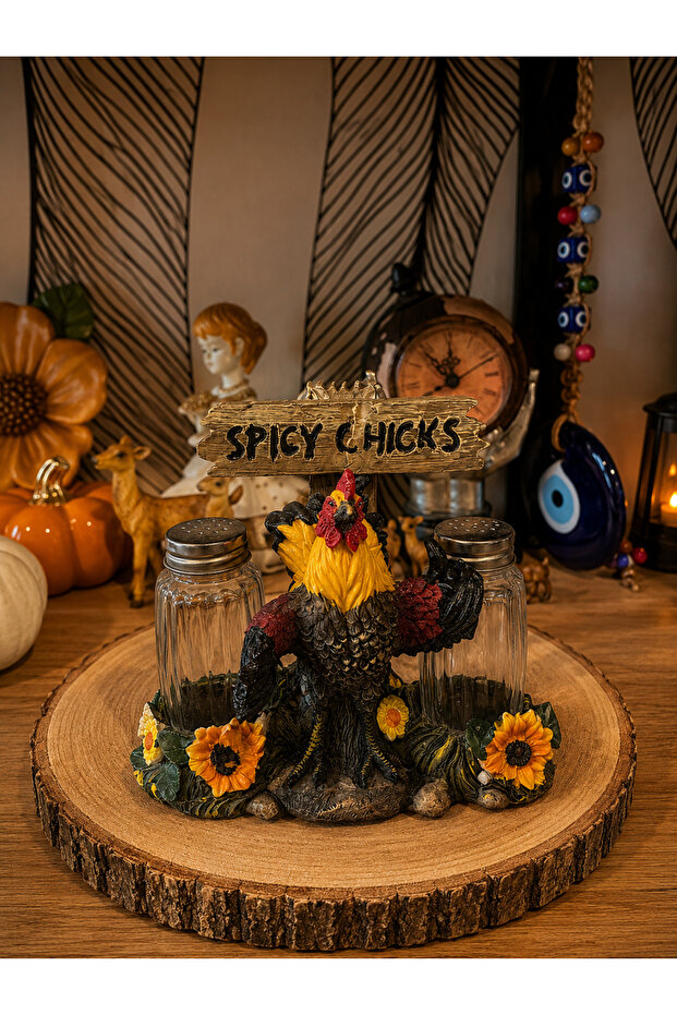 Decorative Salt and Spice Shaker Set with Chicken Figure - Fun and Stylish Kitchen Accessory (15X17 cm)