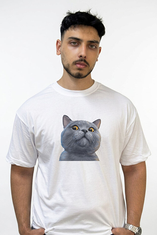 تي شيرت أبيض كبير الحجم مطبوع بتصميم British Shorthair_1