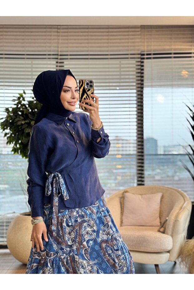 02-2825 Patterned Skirt Suit Navy Blue