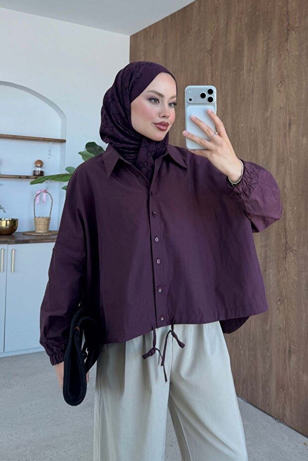 قميص بوبلين كبير الحجم بلون البرقوق