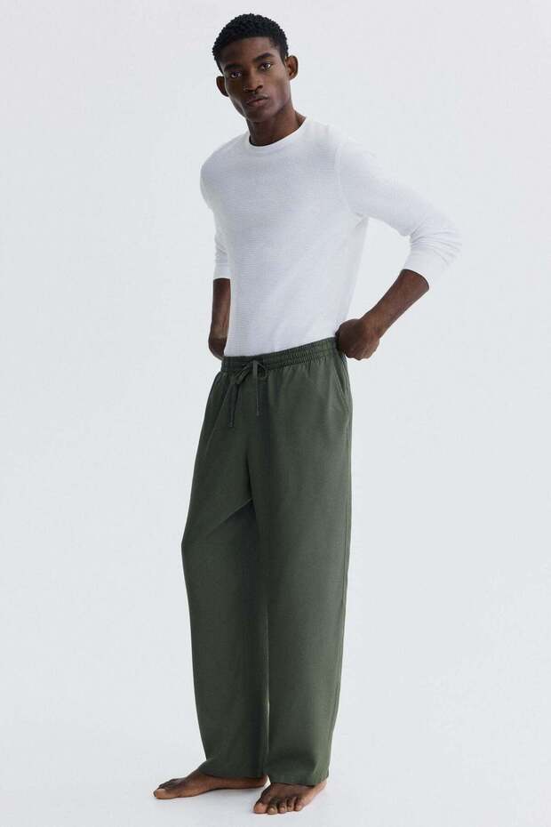 Relaxed Fit Lyocell trousers