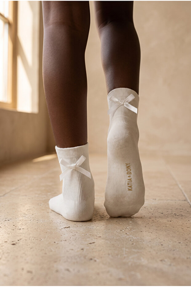 Women's Socks with Ribbon Accessories Ecru