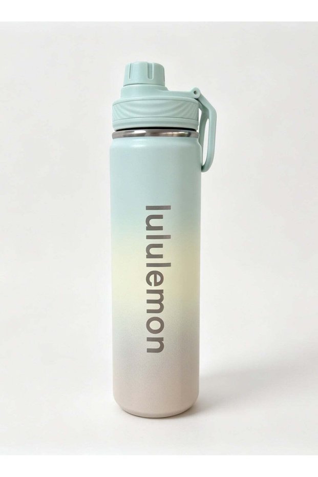 Stainless steel sports vacuum insulated water bottle, suitable for holding water, iced tea, hot tea, etc., with a capacity of 710 milliliters