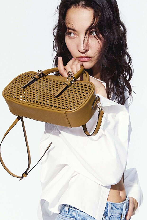 Crossbody bag