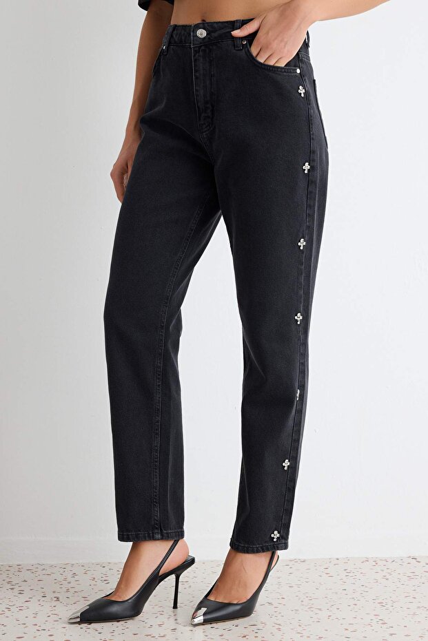 Siyah Taşlı Yüksek Bel Mom %100 Pamuk Non-Stretch Jeans TWOAW25JE00255 - 3