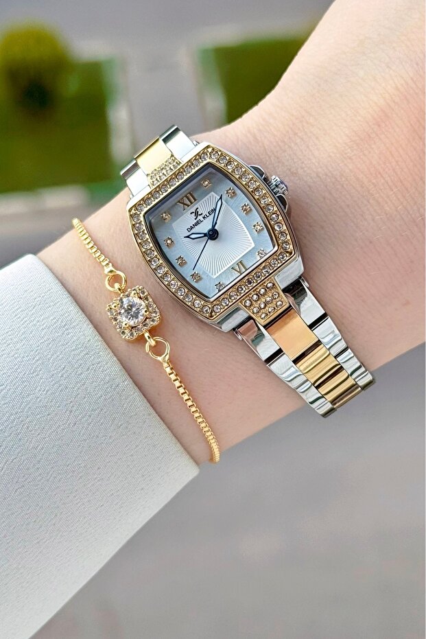 Gold Silver Color Gift Wrapped Women's Wristwatch
