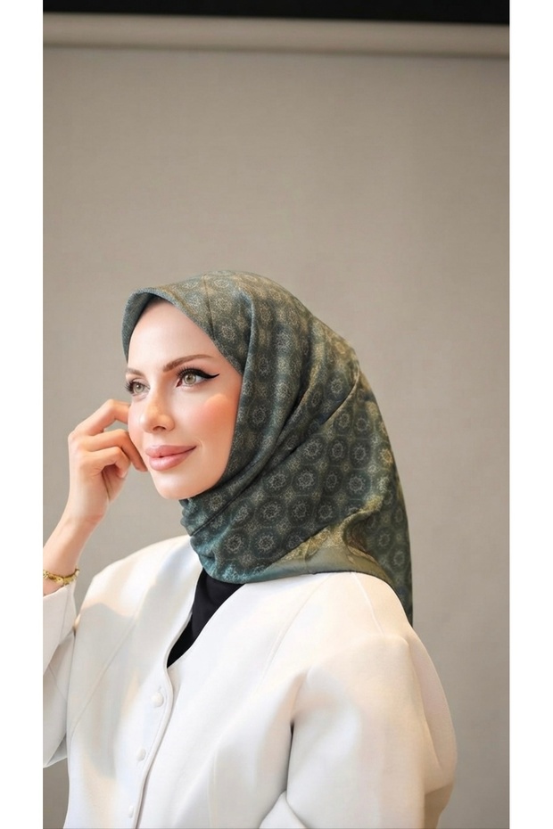 وشاح قطني مستورد بنمط الفسيفساء - أخضر تشاغلا